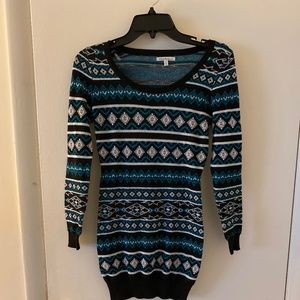 Pattern sweater